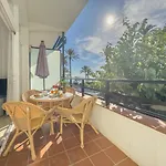 Skol 1a- 2 Bedrooms Sea Views Apartment